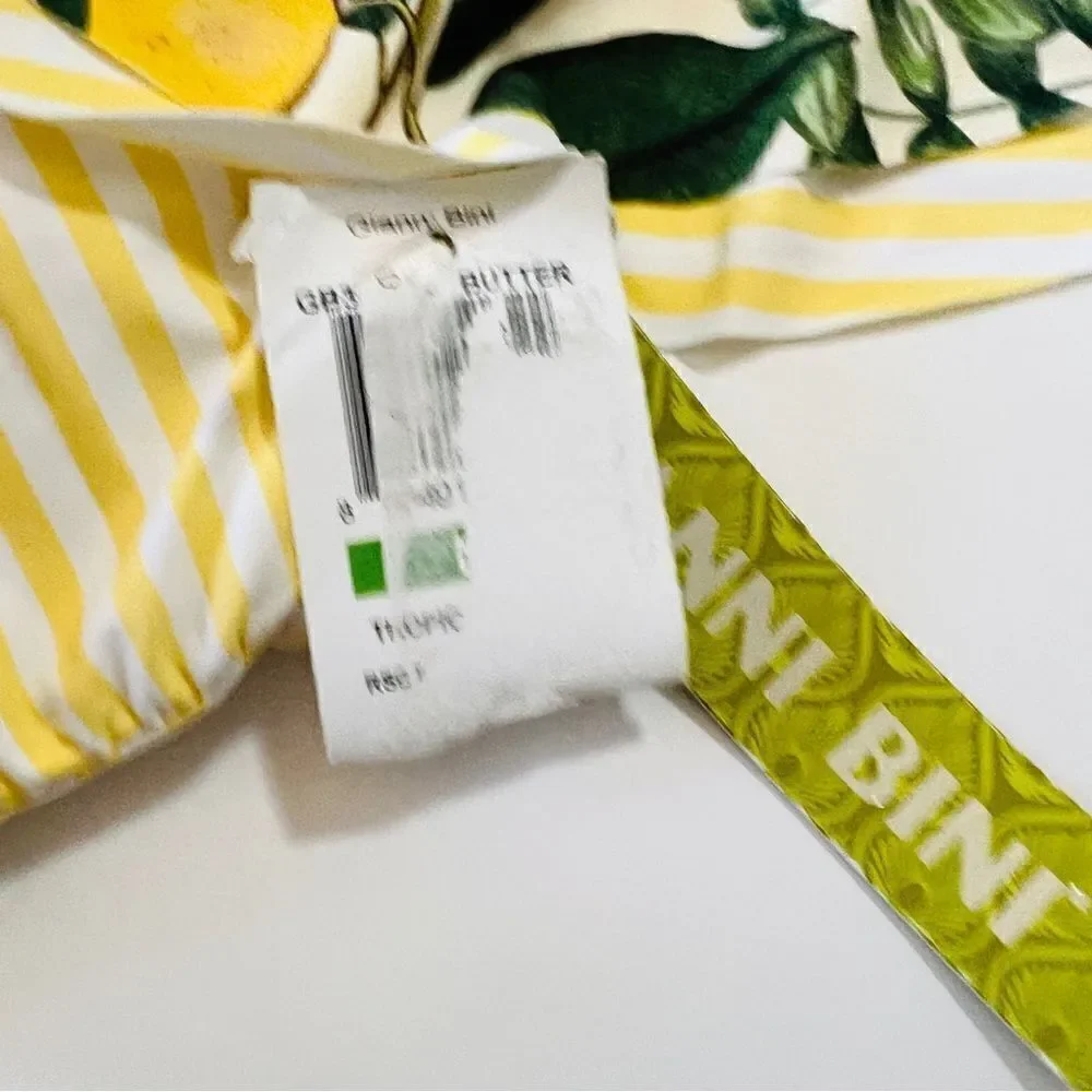 NWT New Gianni Bini Tropical Lemons Ruffled Bralette Bikini Swim Feminine L